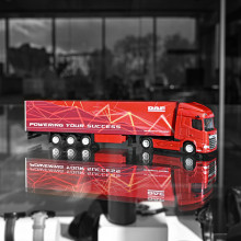 DAF XF truck and trailer - 1:87 (WSI)